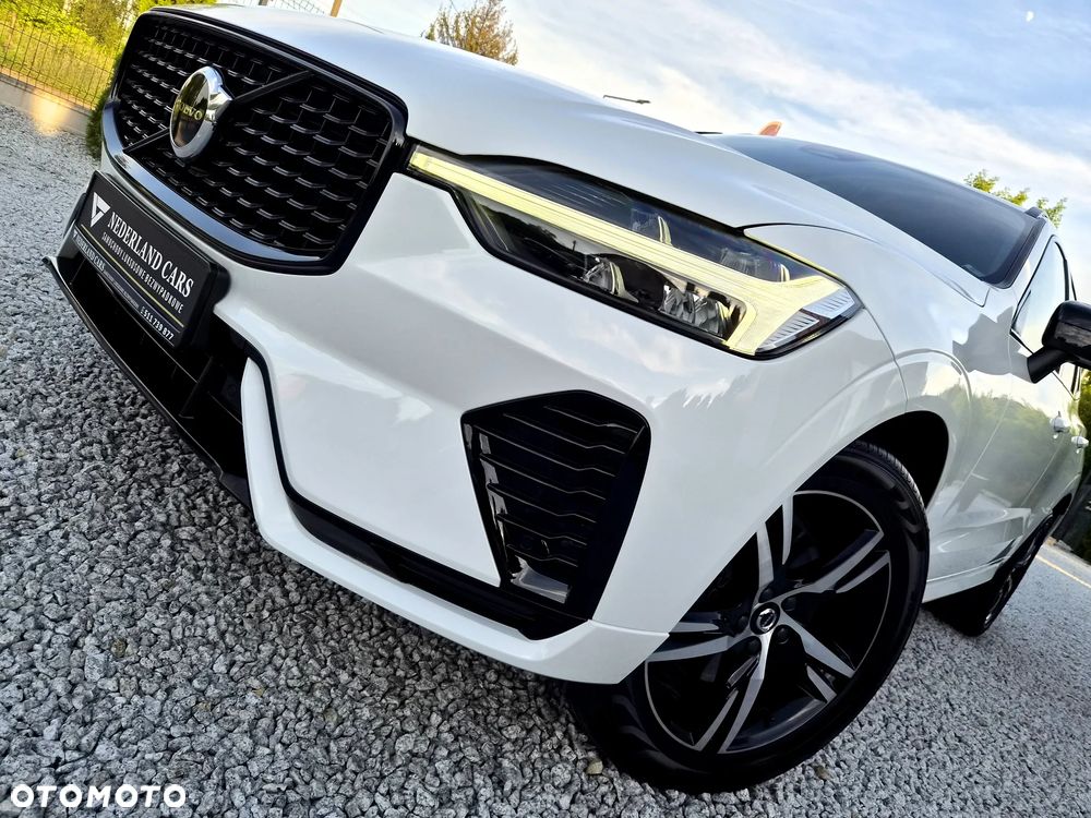 Volvo XC 60 B4 D AWD Plus Dark - 35