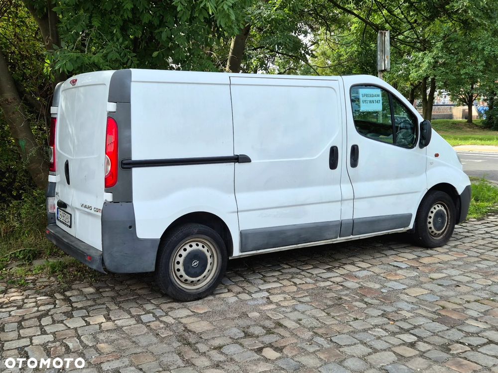 Opel Vivaro - 2