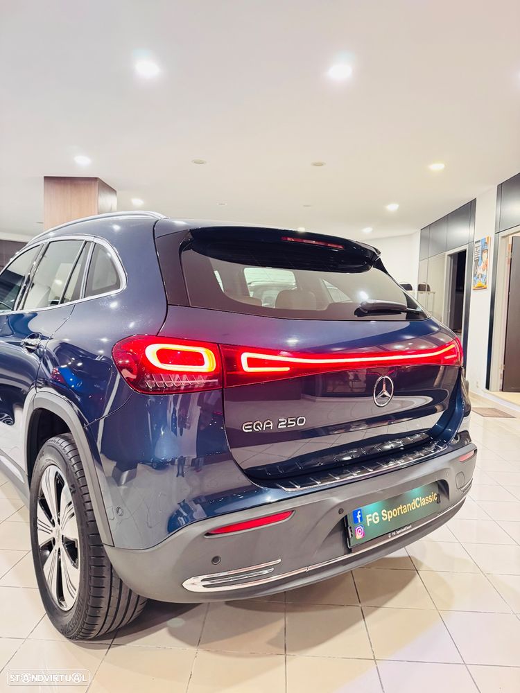 Mercedes-Benz EQA 250 Progressive - 6