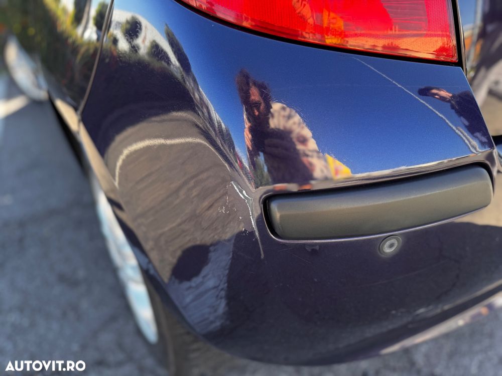 Renault Clio - 12