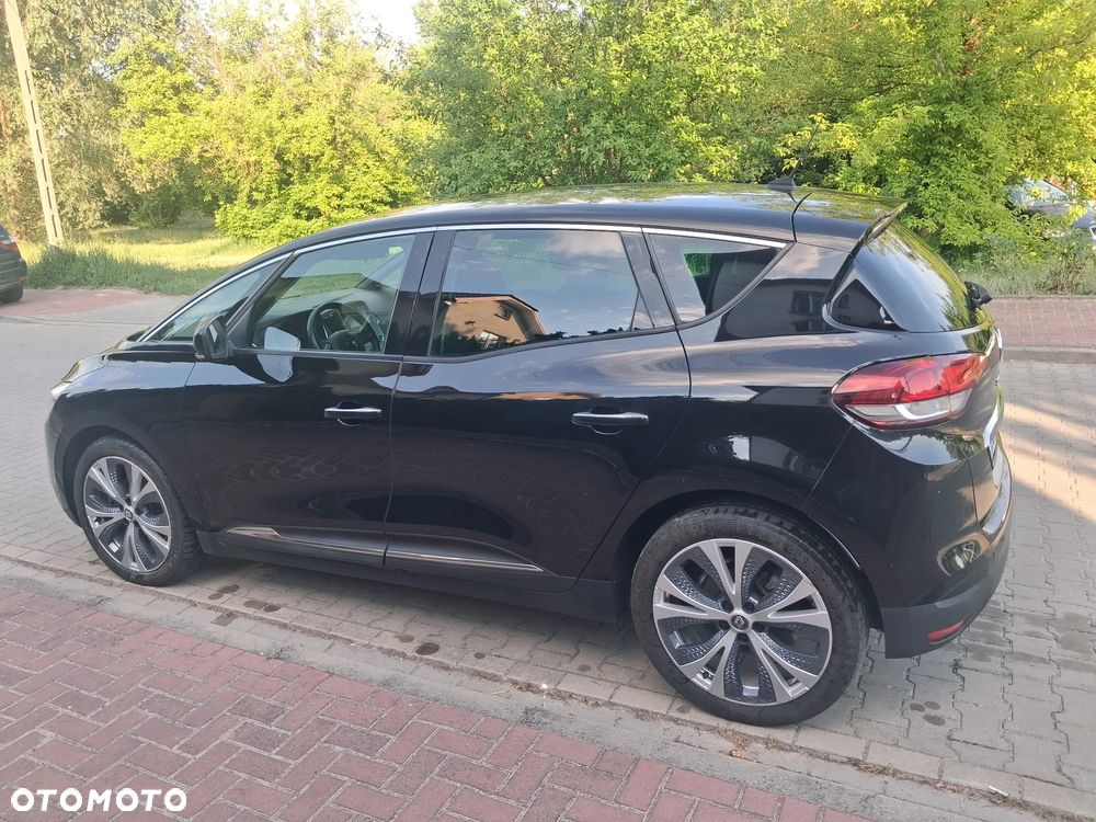 Renault Scenic BLUE dCi 120 BUSINESS EDITION - 11