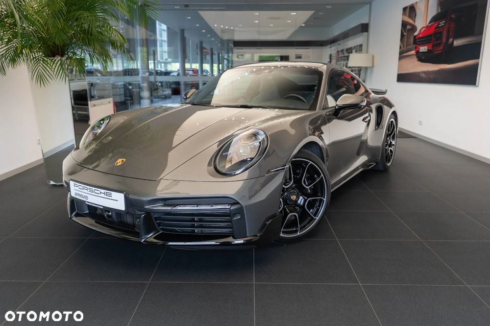 Porsche 911 Turbo S - 2