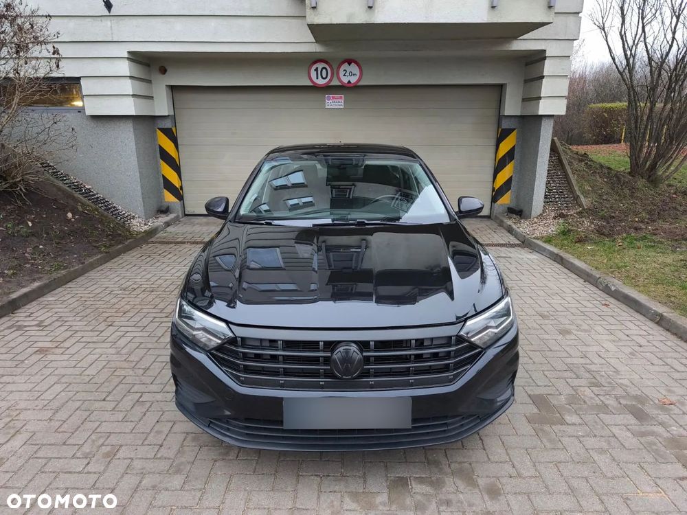 Volkswagen Jetta - 7