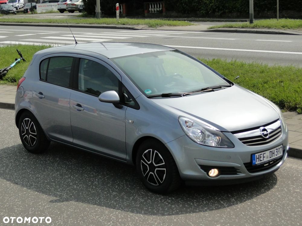 Opel Corsa 1.4 16V Edition 111 Jahre - 1