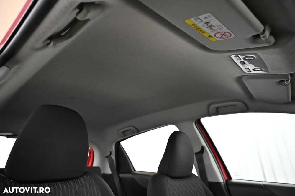 Toyota Yaris 1.0 VVT-i Cool - 21