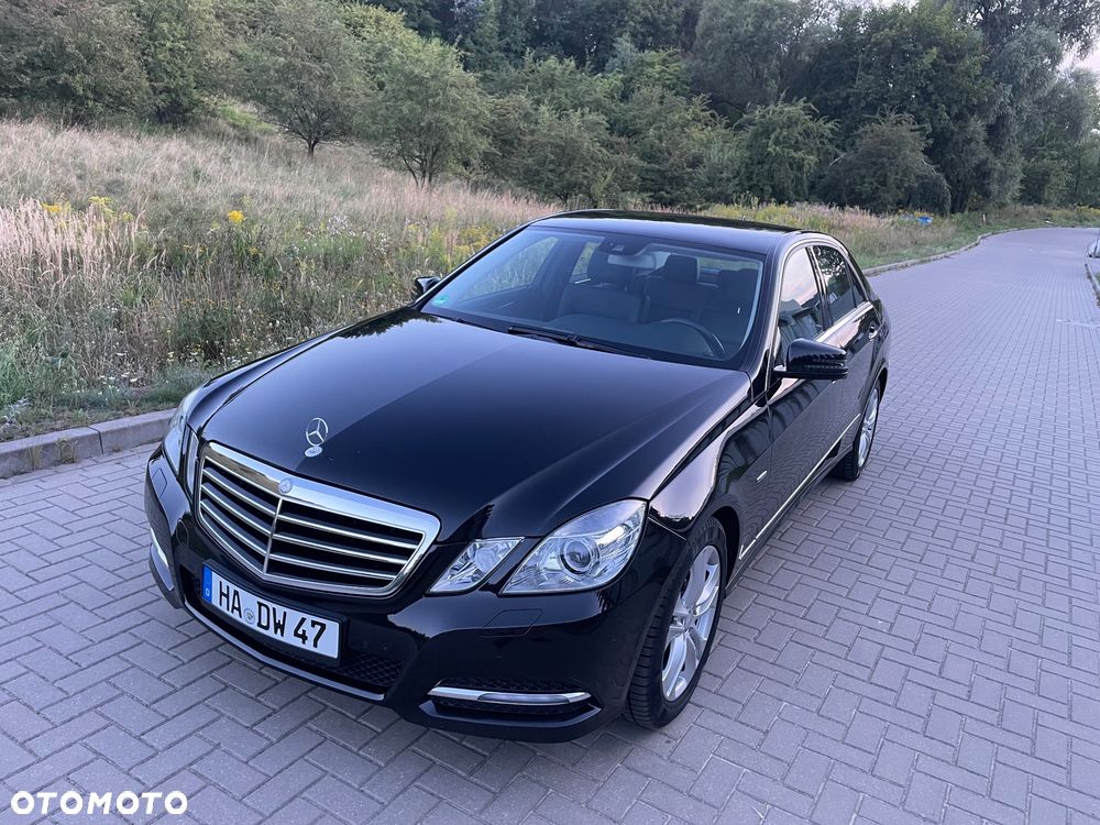 Mercedes-Benz Klasa E 200 CGI BlueEFFICIENCY 7G-TRONIC Avantgarde - 1