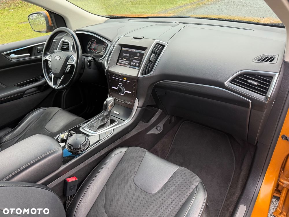 Ford Edge 2.0 TDCi Bi-Turbo 4x4 Sport - 32