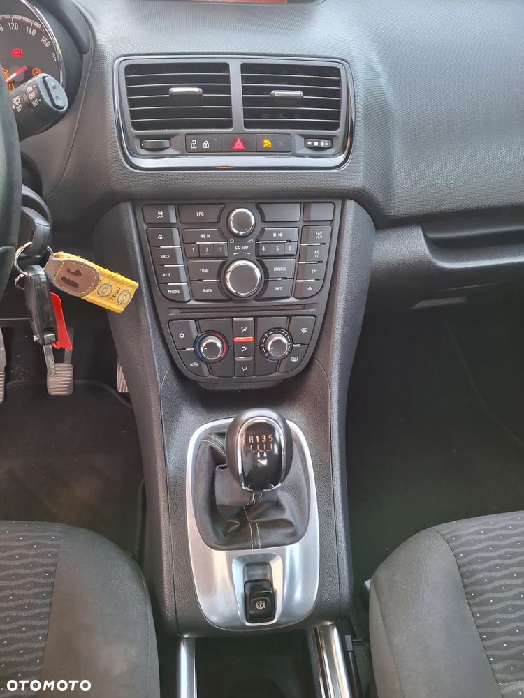 Opel Meriva 1.4 Style - 12