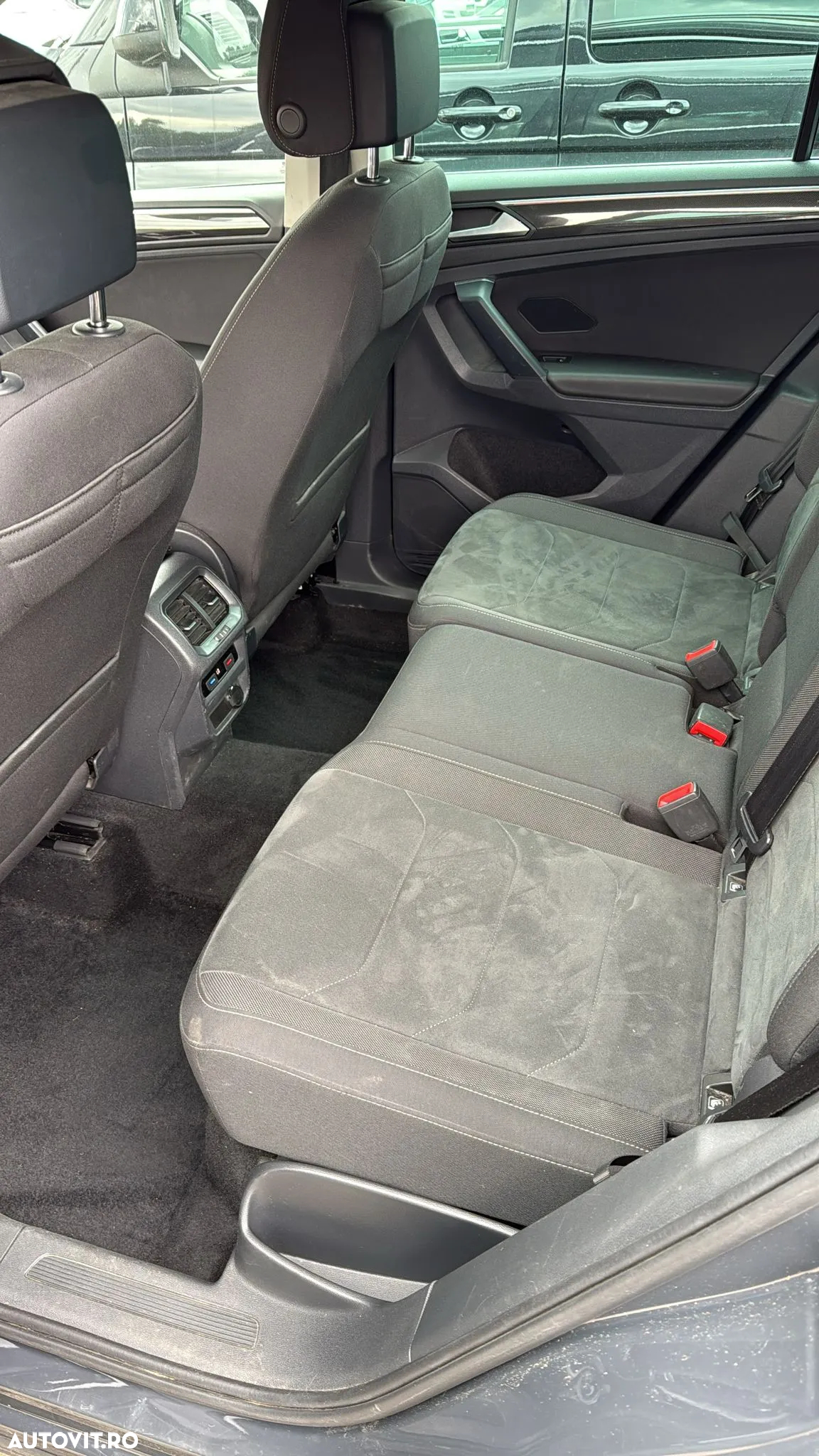 Volkswagen Tiguan 2.0 TDI SCR DSG 4Motion Elegance - 25