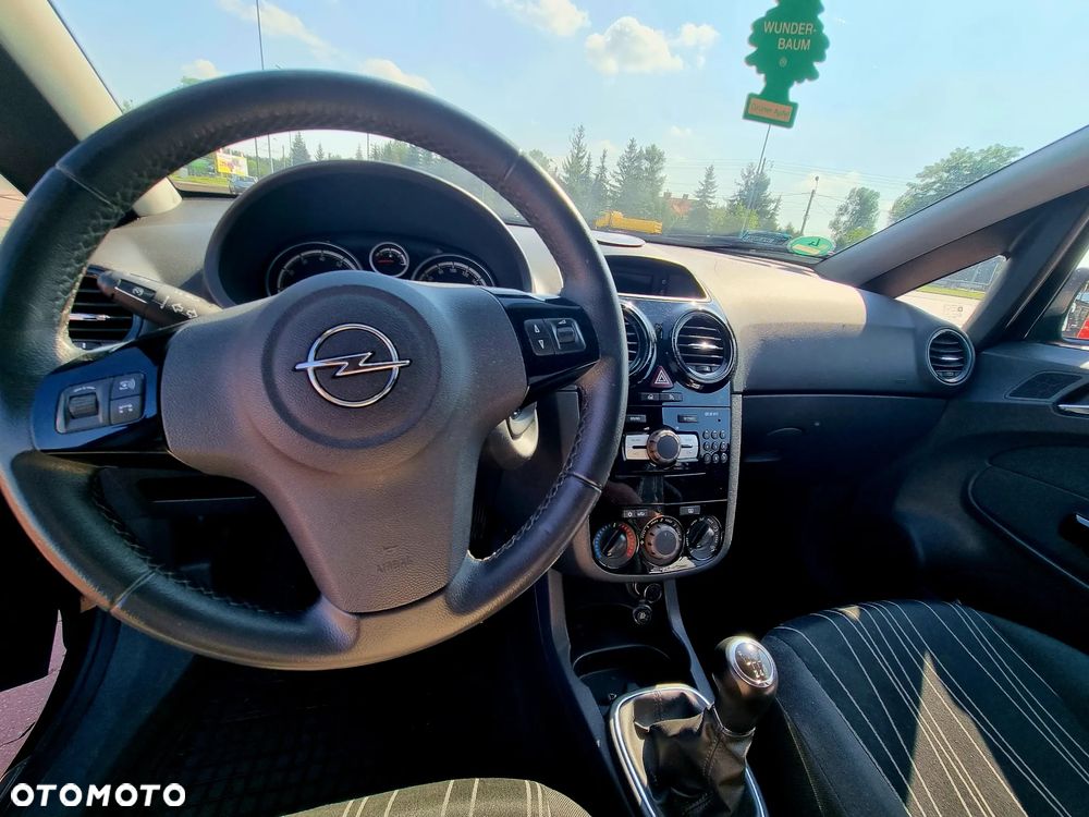 Opel Corsa 1.4 T Cosmo S&S - 9