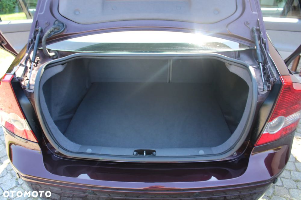 Volvo S40 2.0D - 18