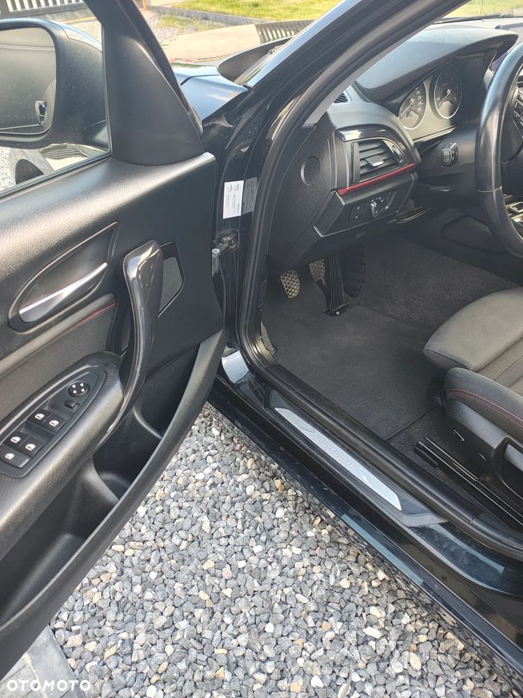 BMW Seria 1 120d Sport Line - 11