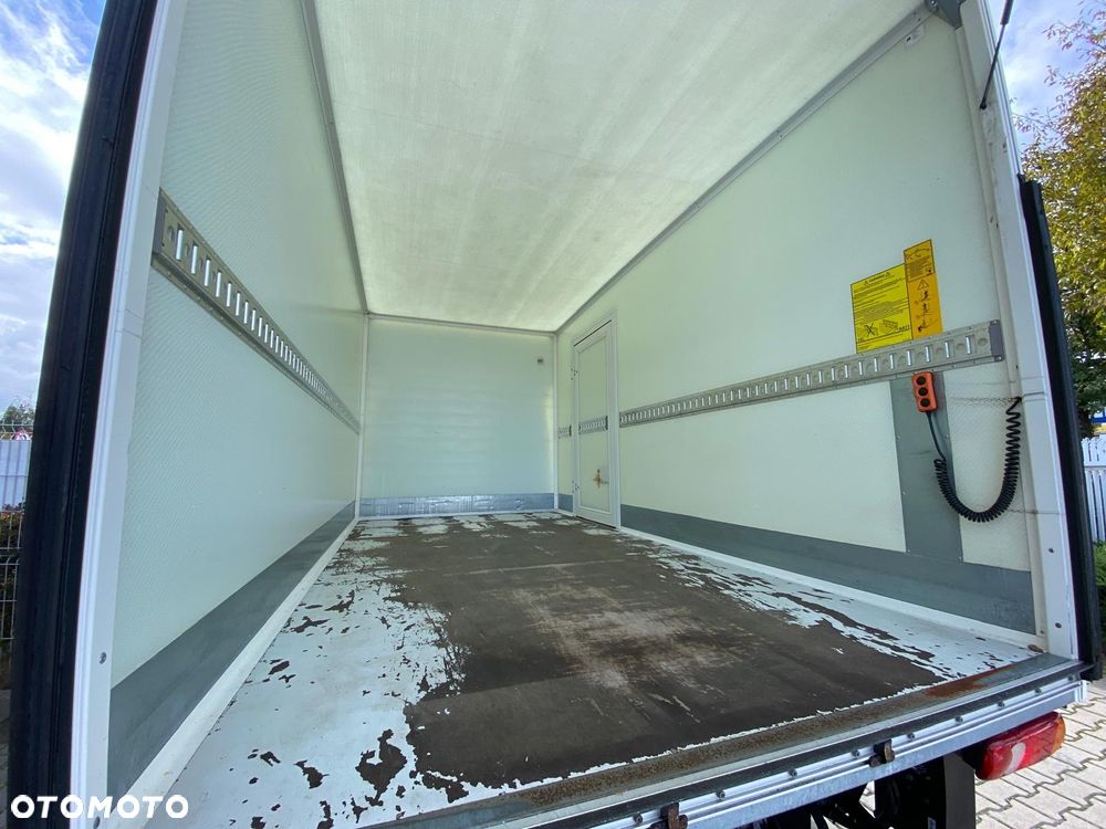 Peugeot BOXER 2,2 HDI 140 KM KONTENER 8EP WINDA PO SERWISIE - 39