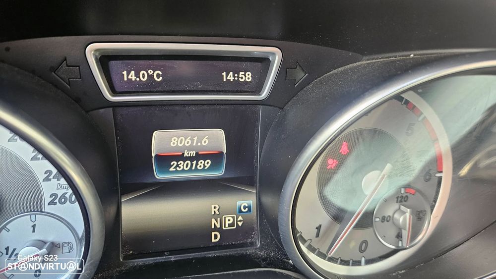 Mercedes-Benz GLA 220 d 4Matic 7G-DCT AMG Line - 10