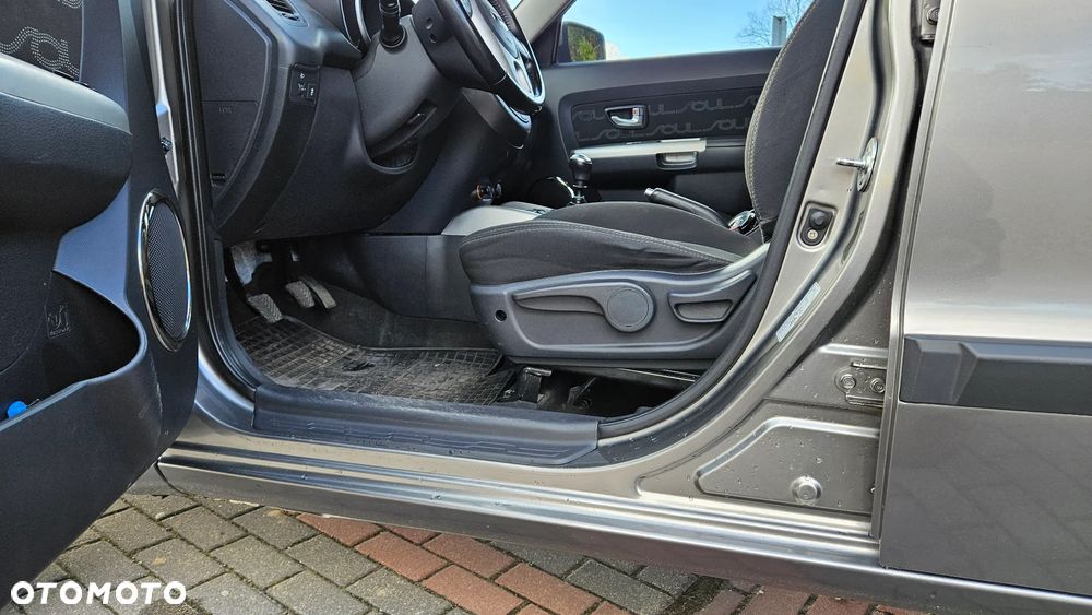 Kia Soul 1.6 CRDi XL - 13