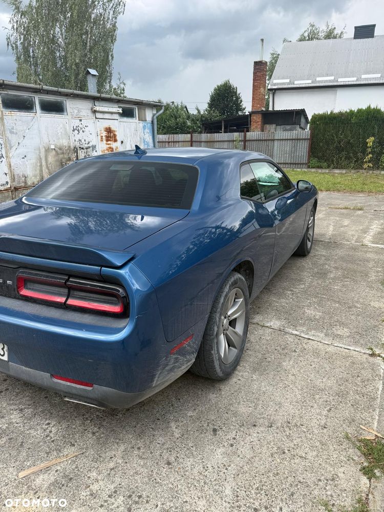 Dodge Challenger 3.6 SXT - 3