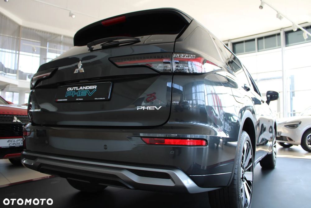 Mitsubishi Outlander Instyle - 15