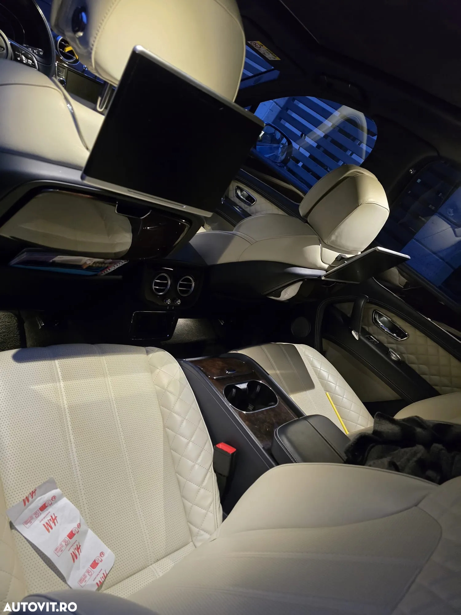 Bentley Bentayga W12 - 15
