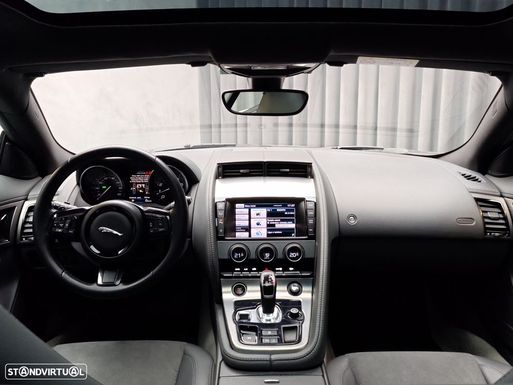 Jaguar F-Type 3.0 V6 S/C Auto - 11