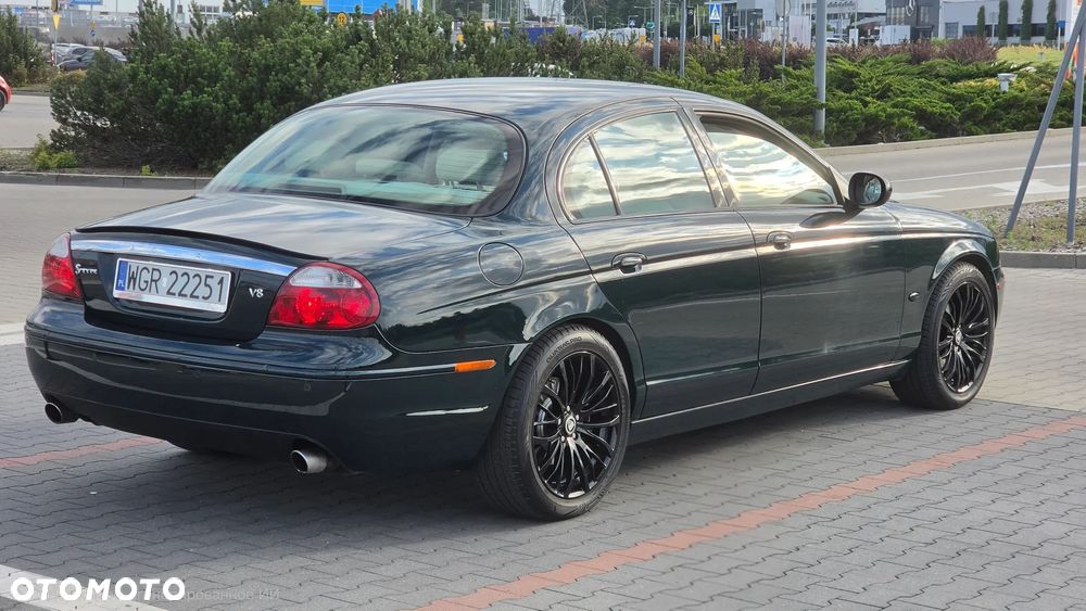 Jaguar S-Type 4.2 V8 Executive - 8