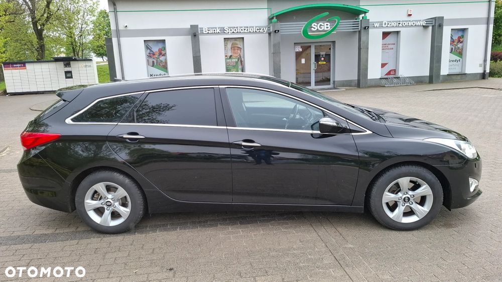 Hyundai i40 Kombi 1.6 Trend - 2