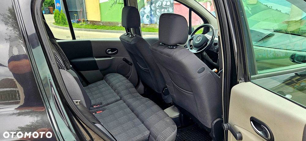 Renault Modus - 10