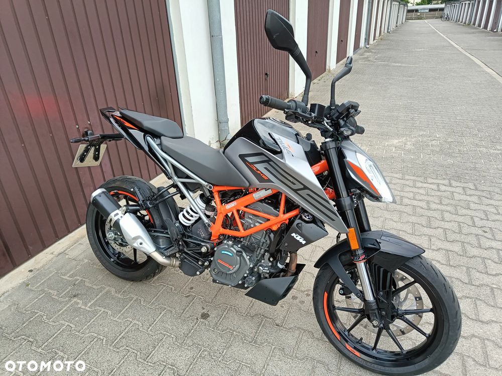KTM Duke 125 - 8