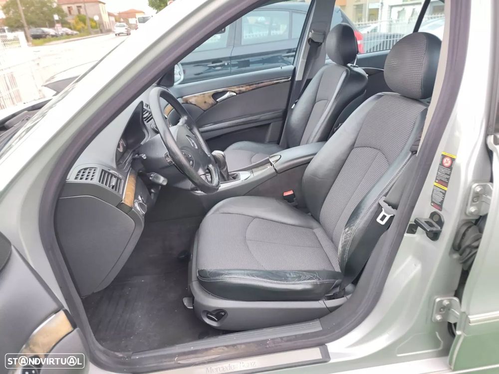 Mercedes-Benz E 220 CDI Avantgarde - 12