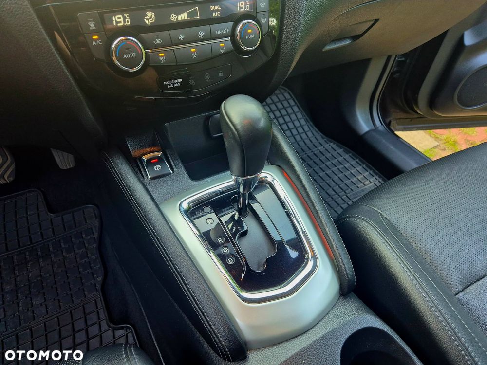 Nissan Qashqai 1.2 DIG-T Tekna Xtronic - 20