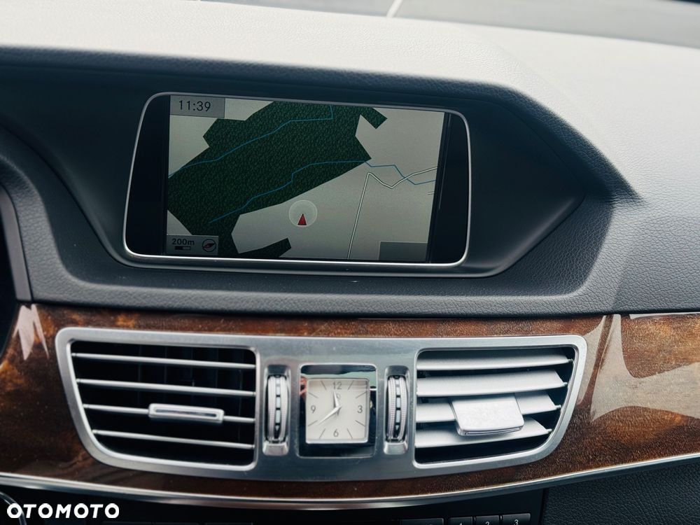 Mercedes-Benz Klasa E 200 7G-TRONIC Avantgarde - 23