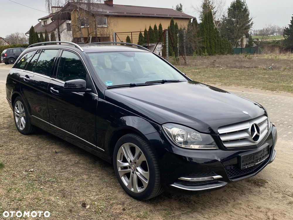 Mercedes-Benz Klasa C 180 (BlueEFFICIENCY) Avantgarde - 2