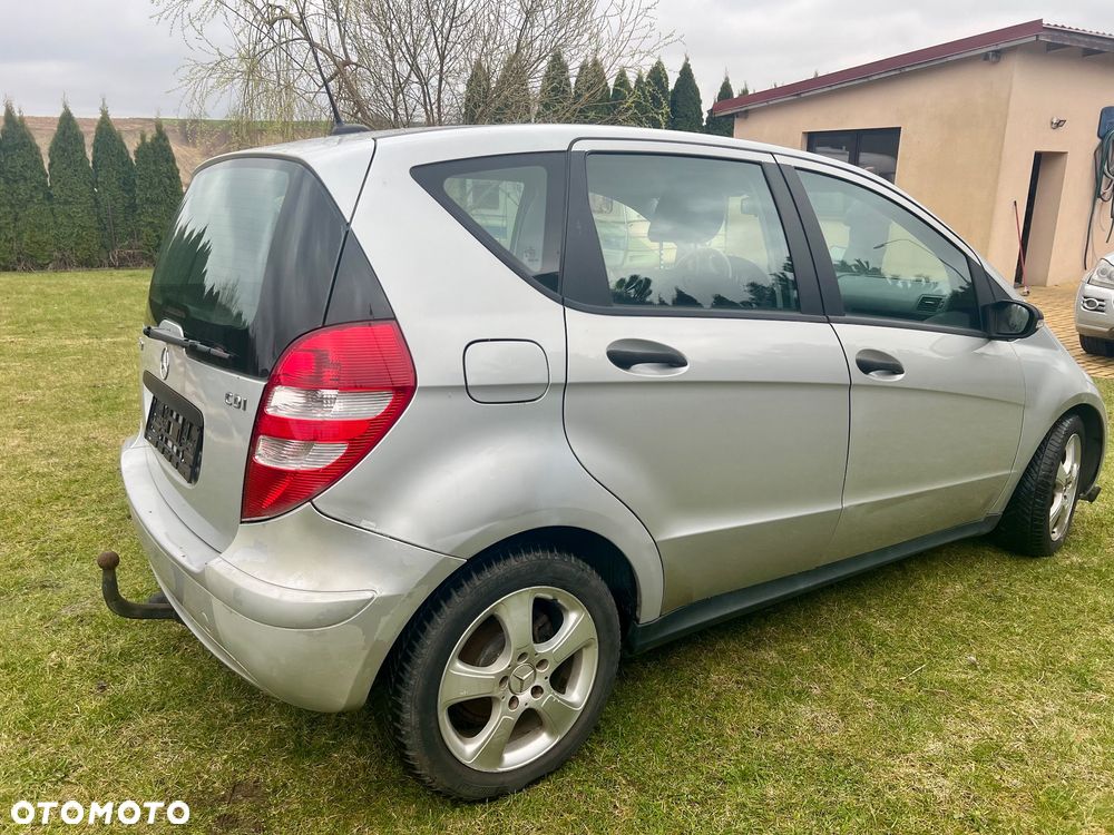 Mercedes-Benz Klasa A 180 CDI Autotronic Avantgarde Polar Star - 4