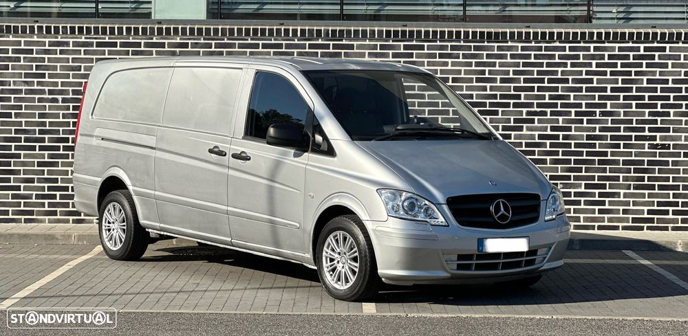 Mercedes-Benz Vito - Automática - 2