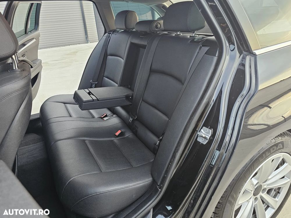 BMW Seria 5 520d AT - 18