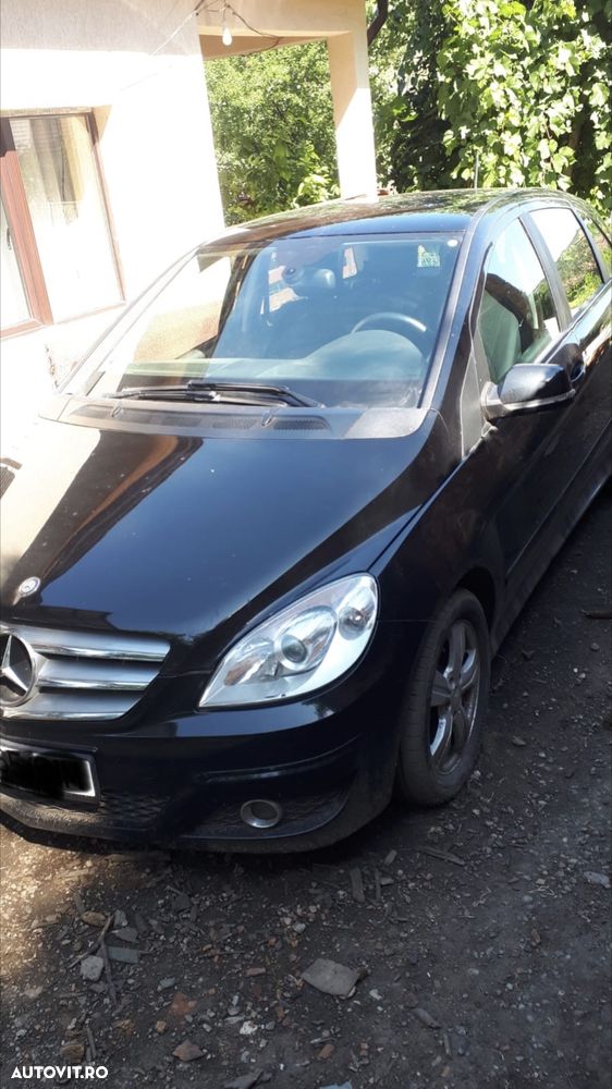 Mercedes-Benz B 180 - 3