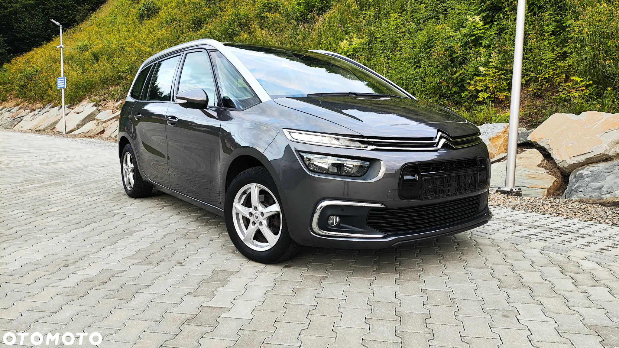 Citroën C4 Grand Picasso BlueHDi 120 Exclusive - 25