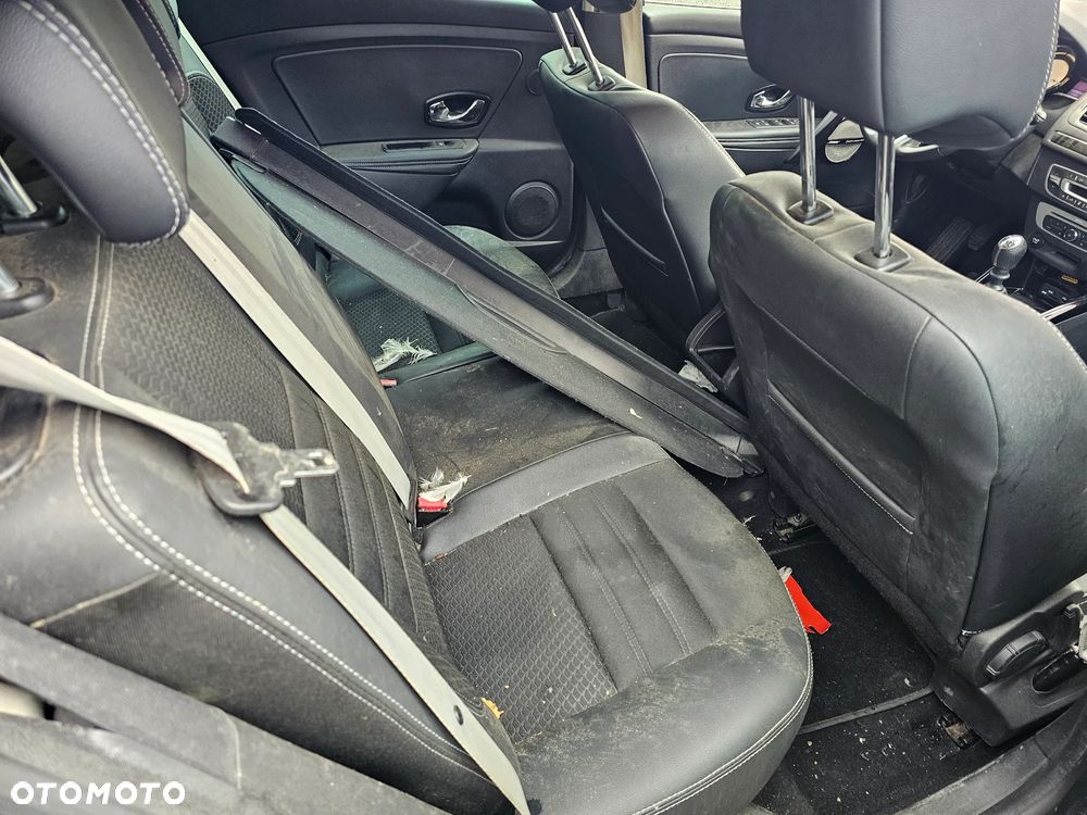 Renault Megane 1.5 dCi Energy Bose EU6 - 13