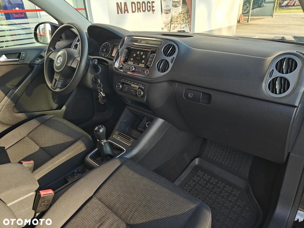 Volkswagen Tiguan - 15