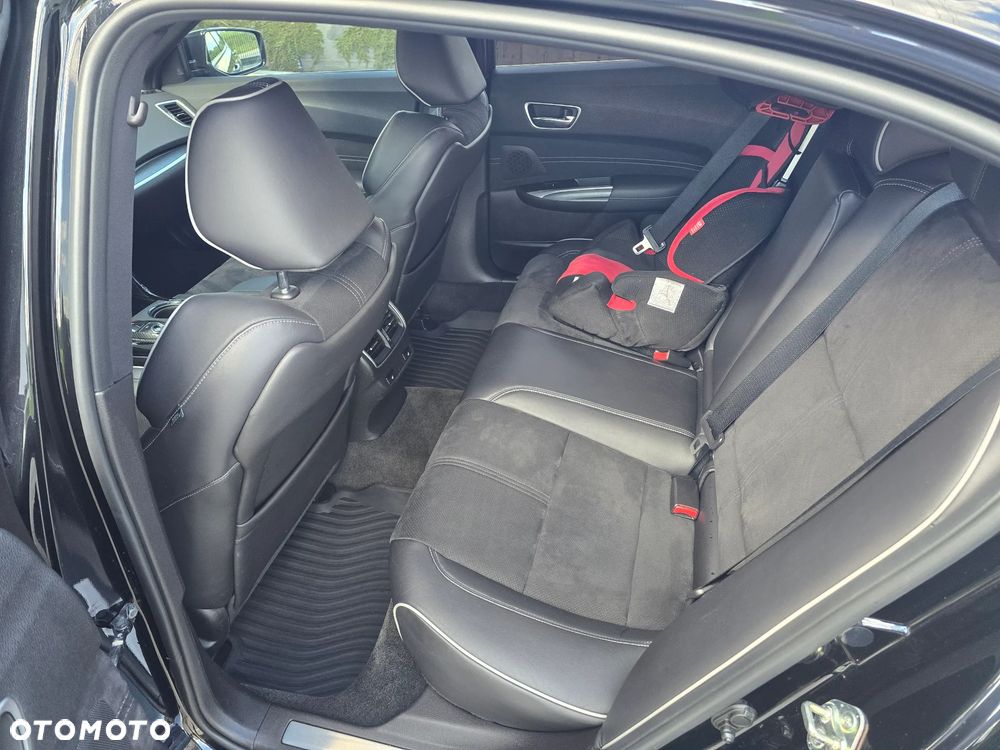 Acura TLX - 23