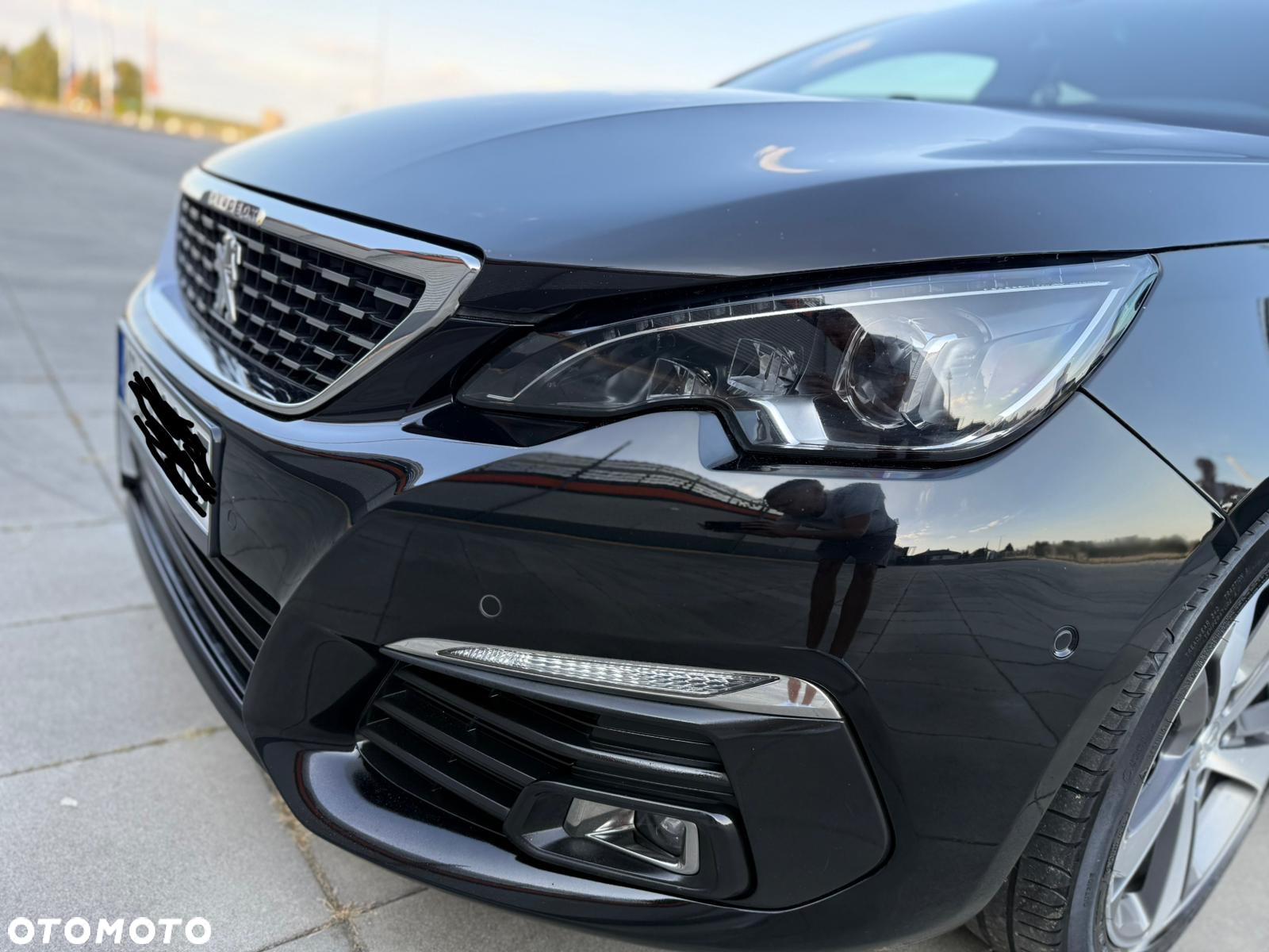 Peugeot 308 2.0 BlueHDi Allure S&S - 2