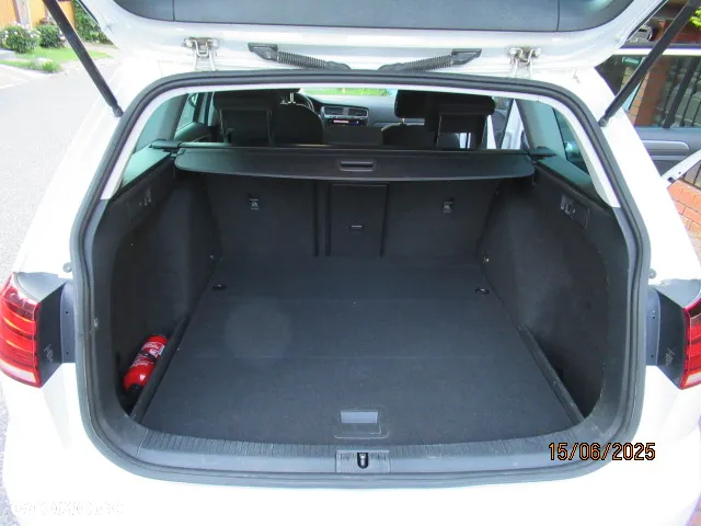 Volkswagen Golf VII 1.6 TDI BMT Comfortline - 12