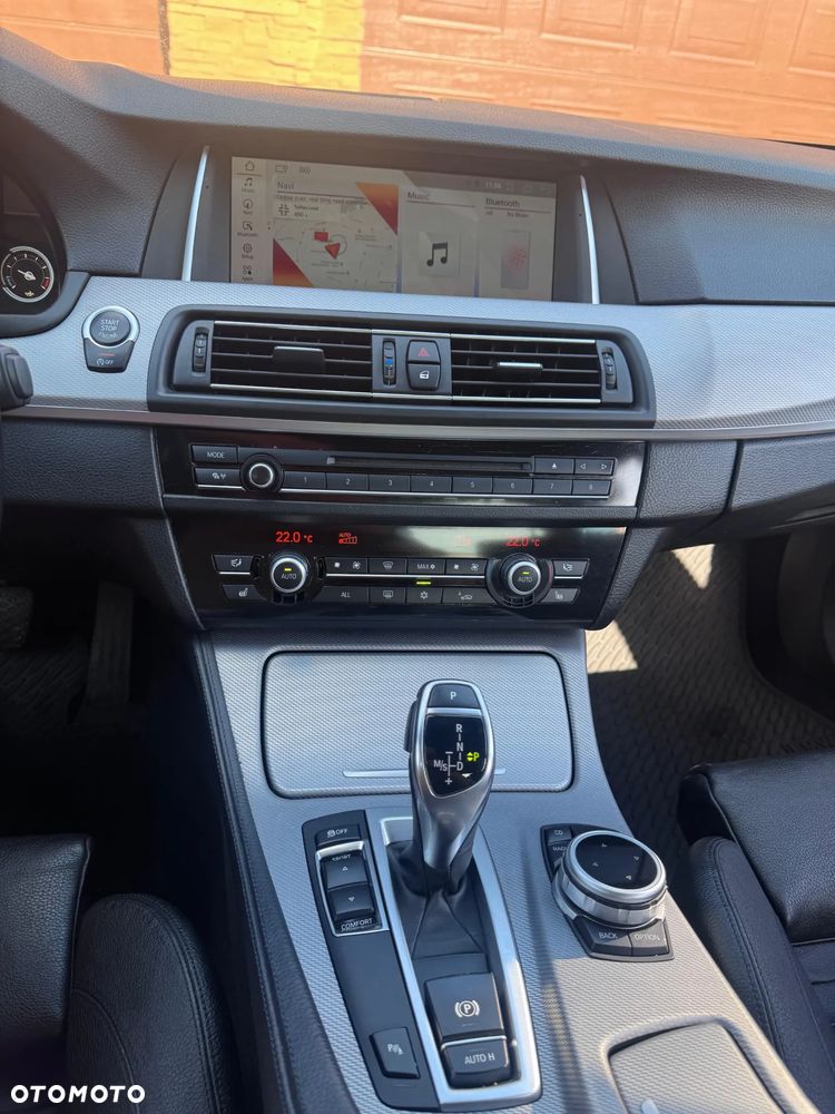 BMW Seria 5 520d Sport-Aut - 19