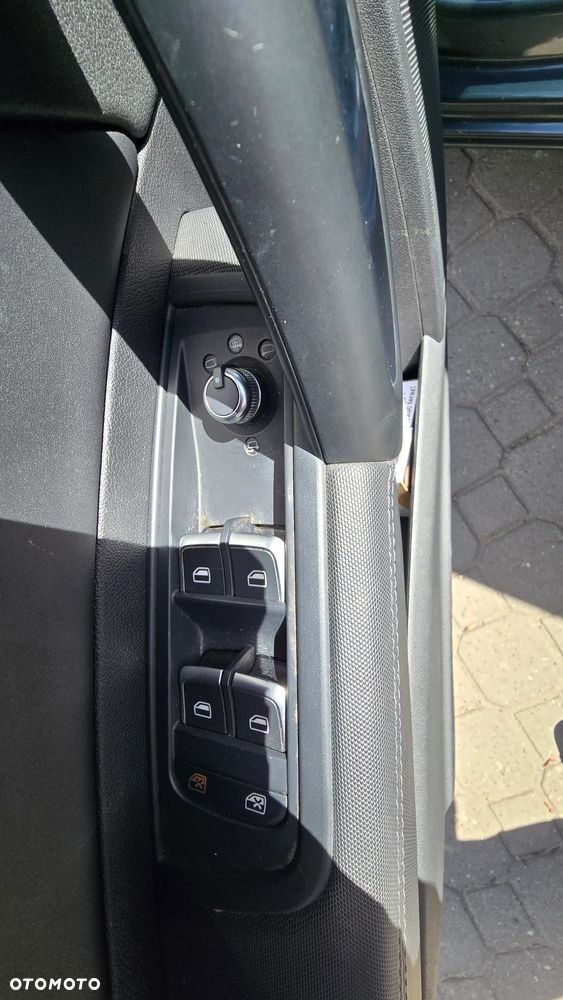 Audi A1 Sportback 1.4 TDI (ultra) S tronic sport - 14