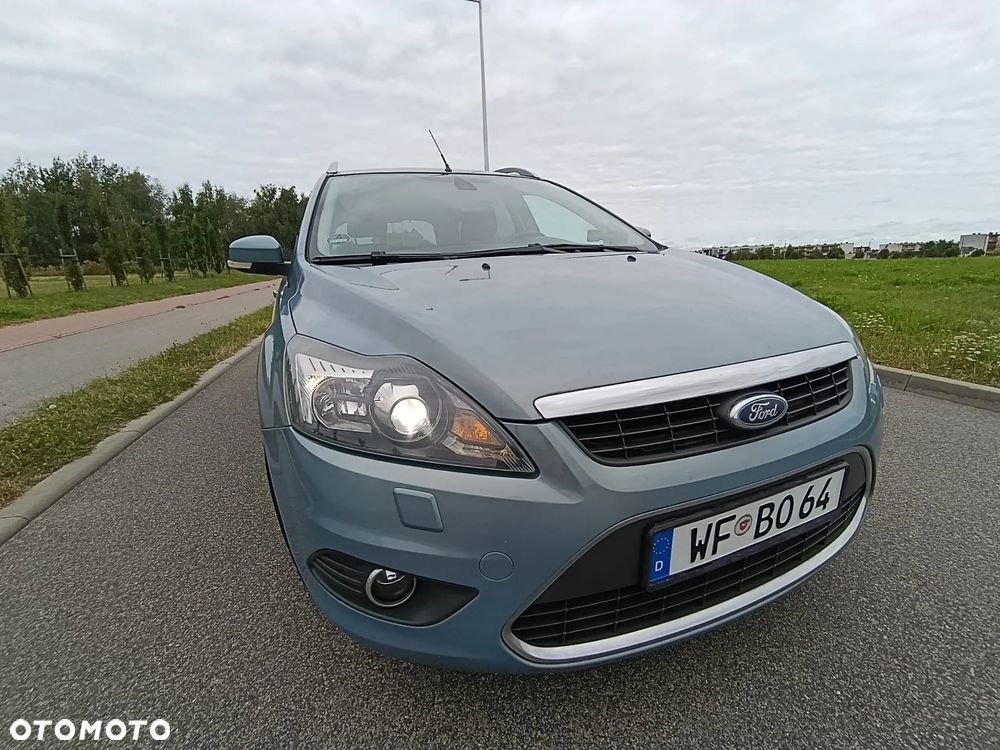 Ford Focus Turnier 1.8 Titanium - 6