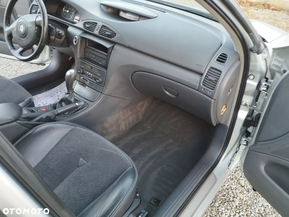 Renault Laguna - 22