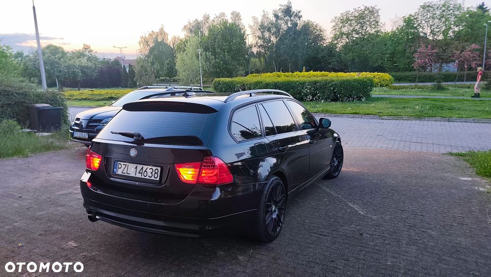 BMW Seria 3 320d DPF - 12