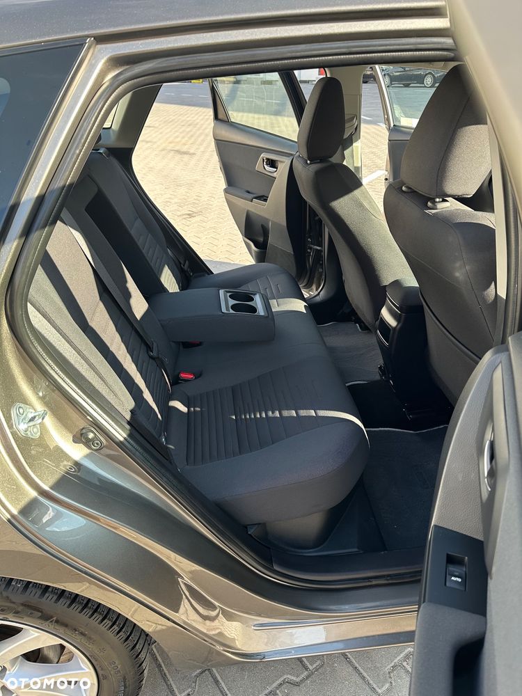 Toyota Auris - 6