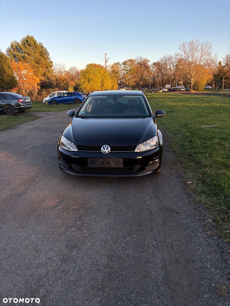 Volkswagen Golf 1.2 TSI BlueMotion Technology Comfortline - 1