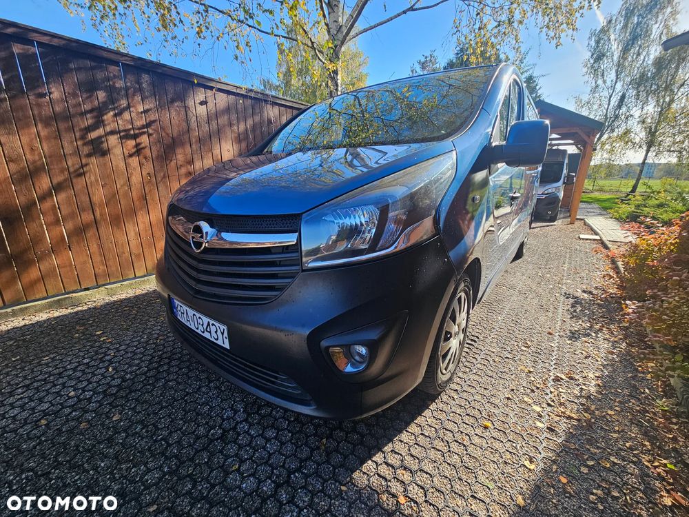 Opel Vivaro - 8