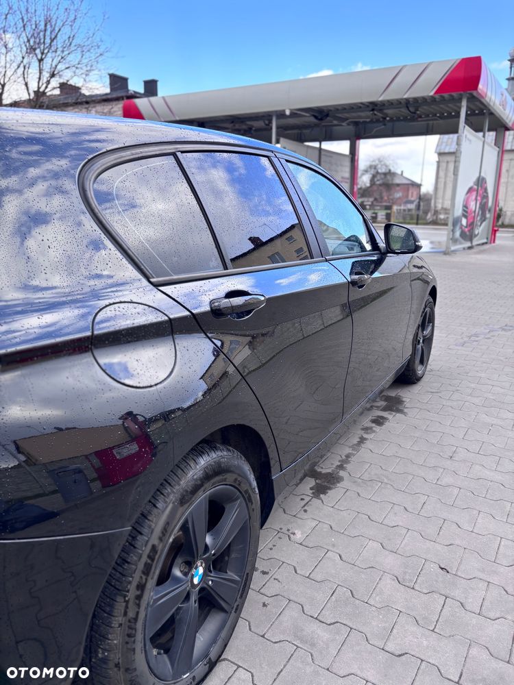 BMW Seria 1 118d - 30